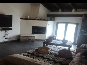 10 locali in vendita a Châtillon