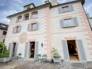 23 locali in vendita a Craveggia