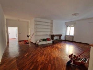 5 locali in vendita a Milano