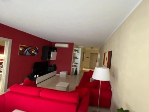 Trilocale in vendita a Baranzate