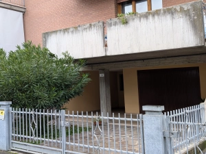 5 locali in vendita a Modena