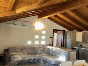 Bilocale in affitto a Cabiate