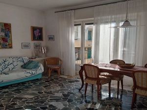 5 locali in vendita a Chiavari