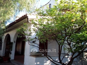 5 locali in affitto a Roma