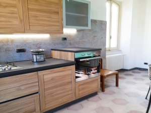 7 locali in vendita a Altare