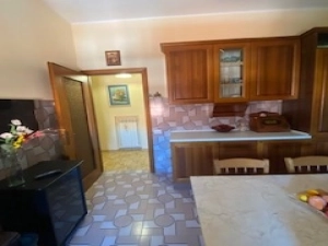 5 locali in affitto a Roccagiovine