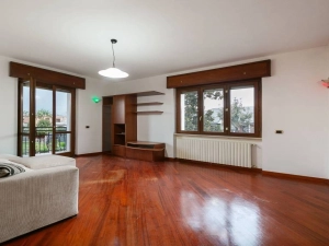 Trilocale in vendita a Nova Milanese